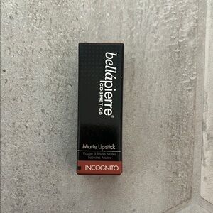 Matte Lipstick - Incognito Black